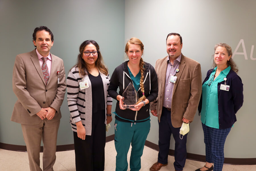 Speak-Up Award Rebecca Ridenour, Group - Oct. 2022 - Photo Speak-Up Award Rebecca Ridenour, Group - Oct. 2022