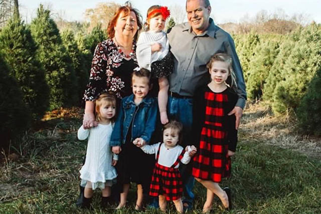 Eric & Tammy Hagerman and granddaughters 11.2020
