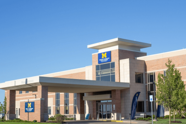 Ionia-Building-900x600 teaser